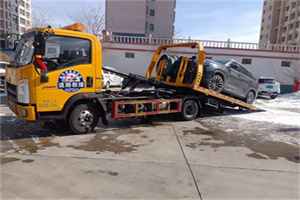 花溪区救援拖车费用怎么算